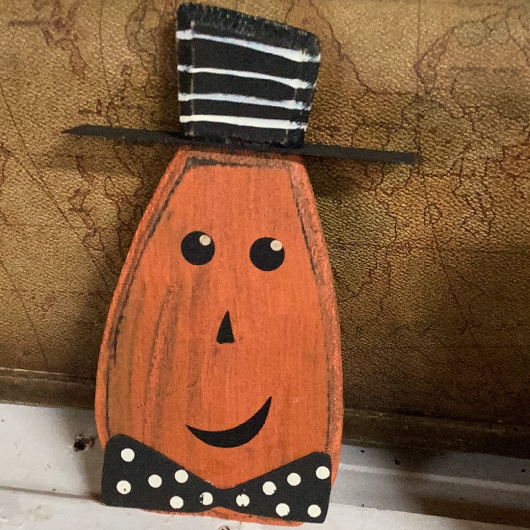 Chunky Sitter - Pumpkin Head with Bow Tie